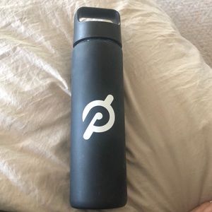 Peloton Glass water bottle BN